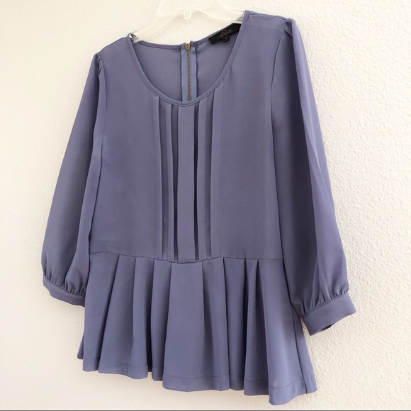 Elodie 3/4 Sleeves Blouse. Sz small. - Picture 4 of 7